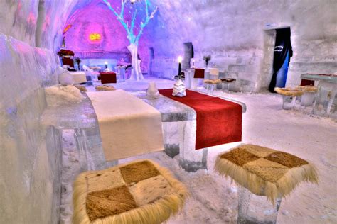 hotels ghiaccio romania.